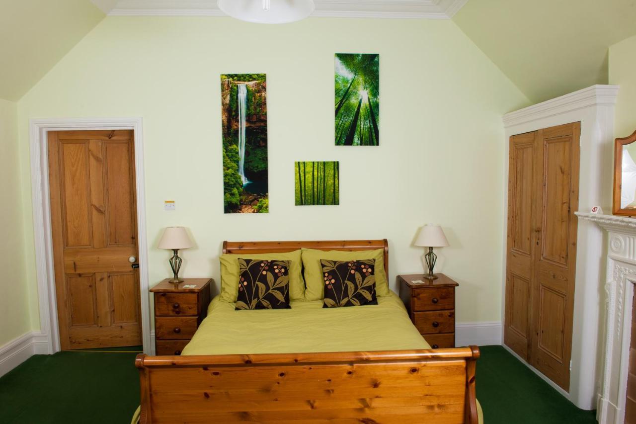Heatherbank B&B Сандхерст Экстерьер фото